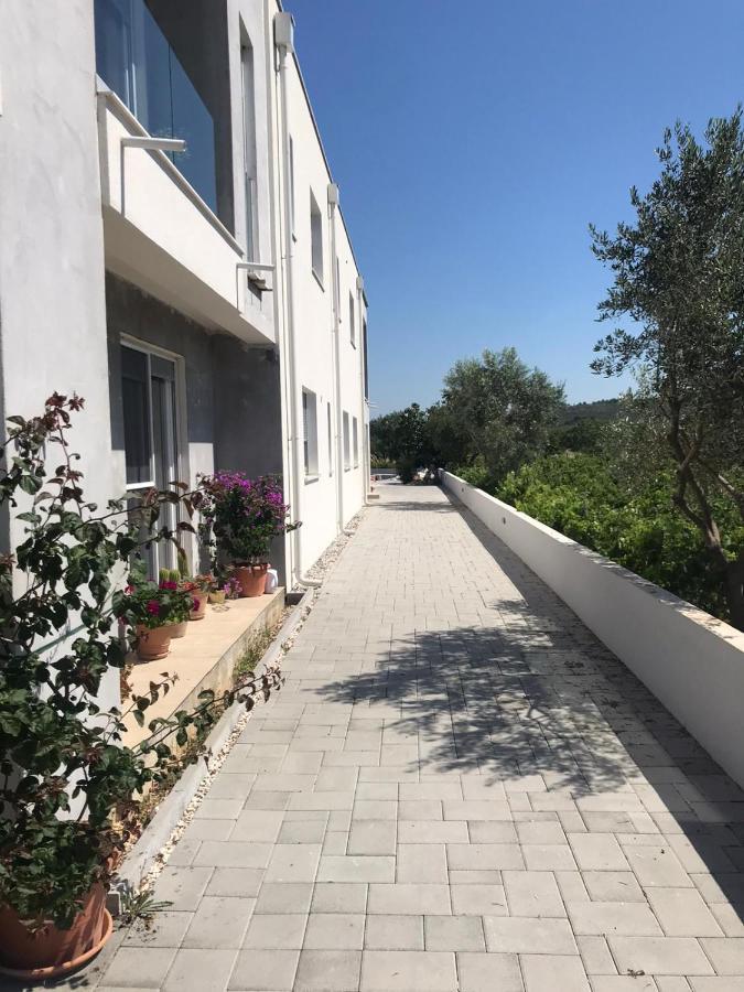 Apartment Perla Sukošan Buitenkant foto