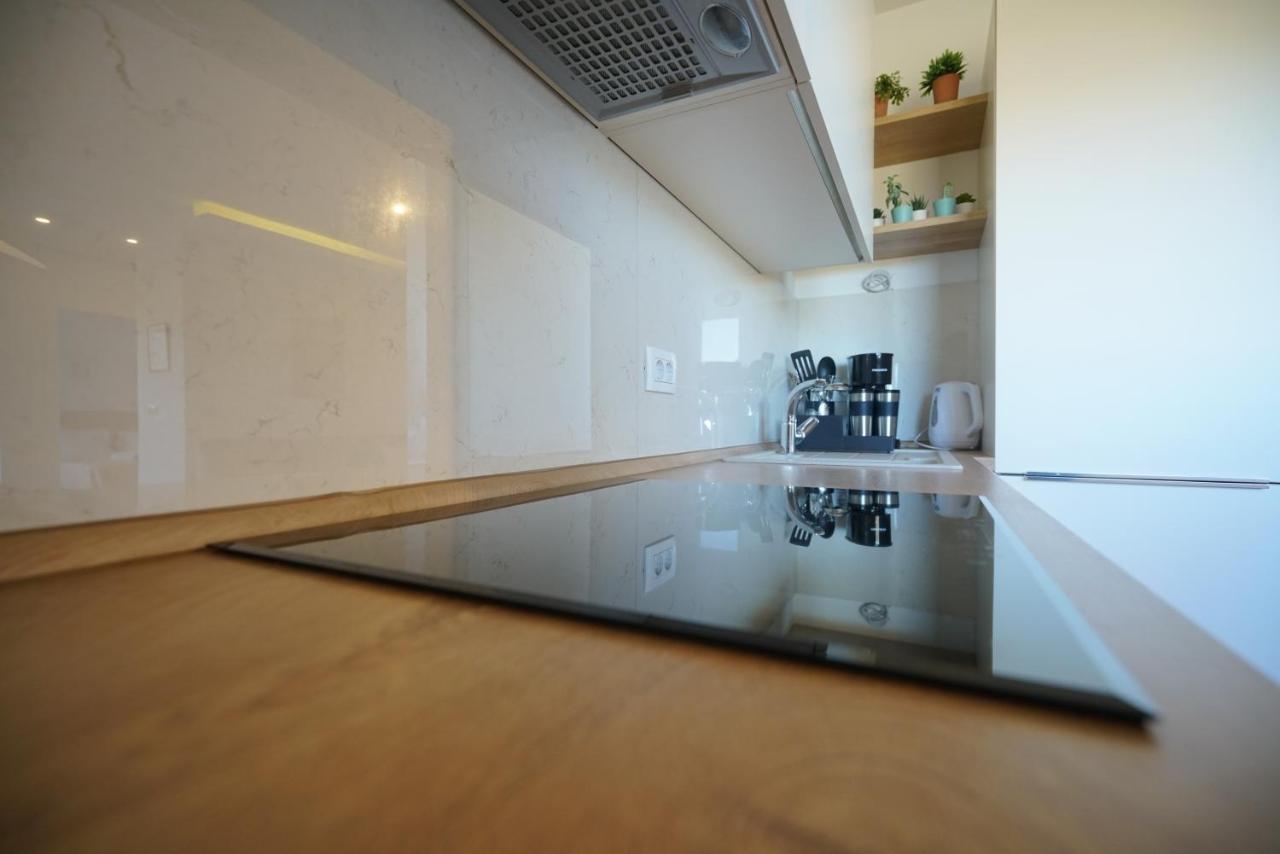 Apartment Perla Sukošan Buitenkant foto