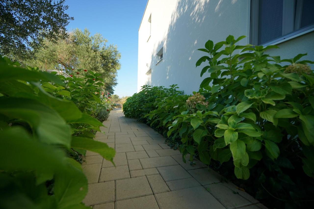 Apartment Perla Sukošan Buitenkant foto
