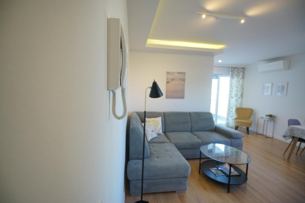 Apartment Perla Sukošan Buitenkant foto