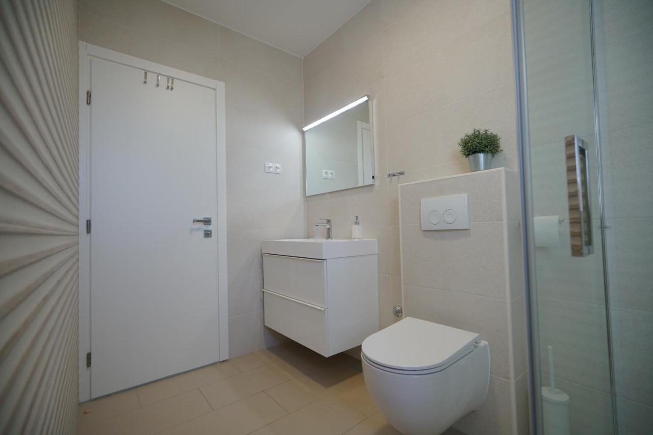 Apartment Perla Sukošan Buitenkant foto