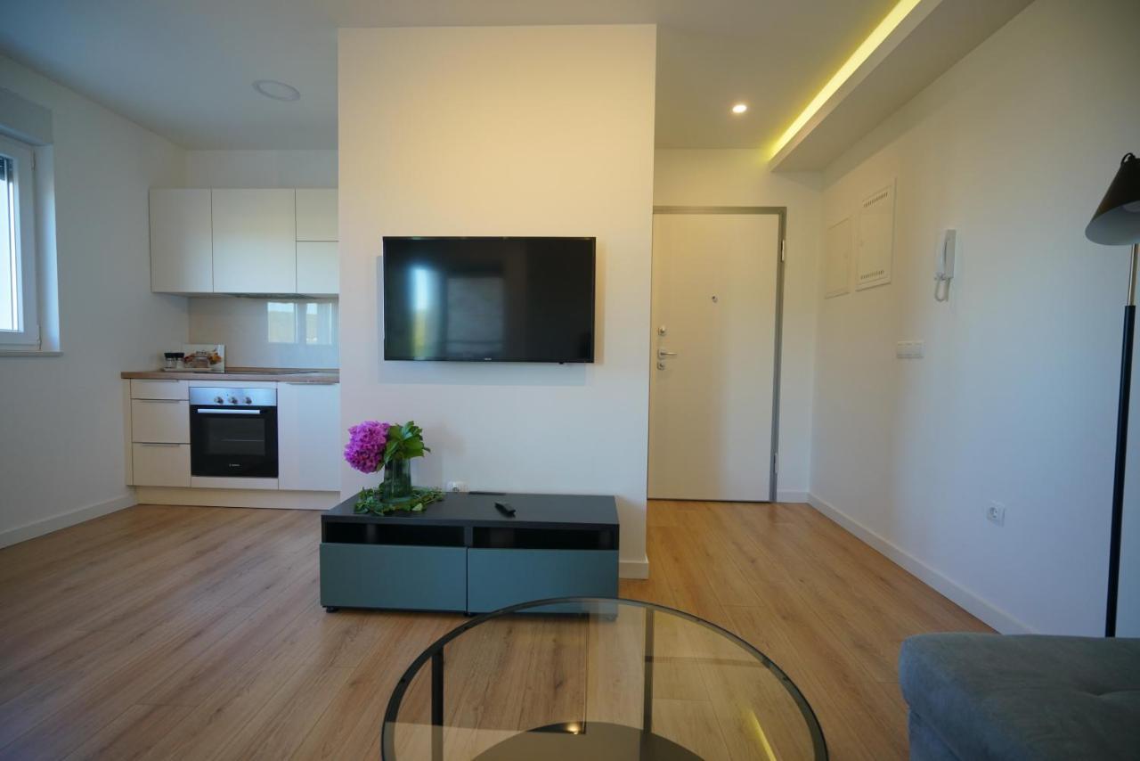 Apartment Perla Sukošan Buitenkant foto